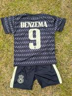 Benzema Real Madrid voetbaltenue voetbalshirt met broek, Sport en Fitness, Voetbal, Nieuw, Broek, Ophalen of Verzenden