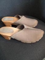 Hippe leren klompen maat 40, Kleding | Dames, Schoenen, Bruin, Instappers, Nieuw, Ophalen of Verzenden