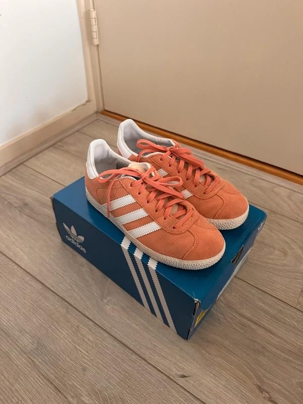 Nieuwe stoere Adidas Gazelle Sneakers, maat 36, Kleding | Dames, Schoenen, Nieuw, Sneakers of Gympen, Roze, Ophalen of Verzenden