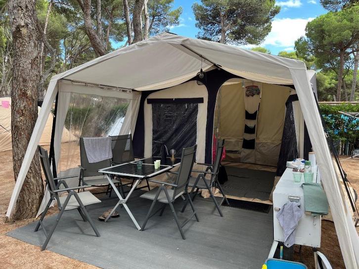 Zeer complete Trigano Odyssee GL vouwwagen uit 2012, Caravans en Kamperen, Vouwwagens, Trigano, tot en met 6, Meerkleurig, Aanwezig