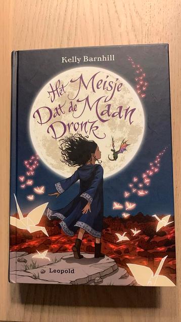 Kelly Barnhill - Het meisje dat de maan dronk beschikbaar voor biedingen