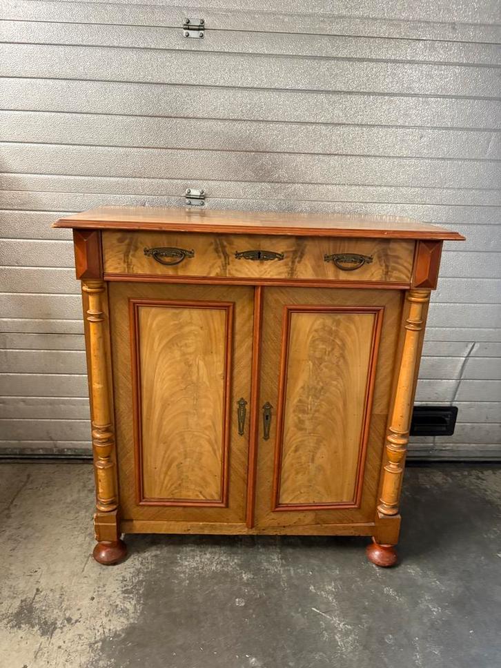 Vintage houten kast met la, commode, dressoir, meidenkast, Kinderen en Baby's, Kinderkamer | Commodes en Kasten, Zo goed als nieuw