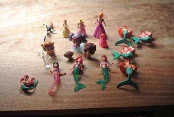 Diverse popjes o.a. Disney , Ariel/ nr 472 beschikbaar voor biedingen