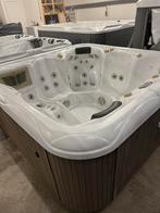 Wellis | Luxe Jacuzzi | Compleet | Plug and Play, Info@spavibe.nl, Overige typen, Ophalen of Verzenden, Zo goed als nieuw