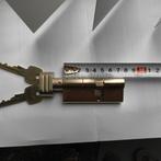 Knop cilinder 45/30 SKG** met 2 sleutels, Doe-het-zelf en Verbouw, Ophalen of Verzenden, Zo goed als nieuw, Rvs, Slot