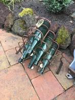 Roestig flessenrek met flessen, Huis en Inrichting, Ophalen, Gebruikt, Minder dan 50 cm