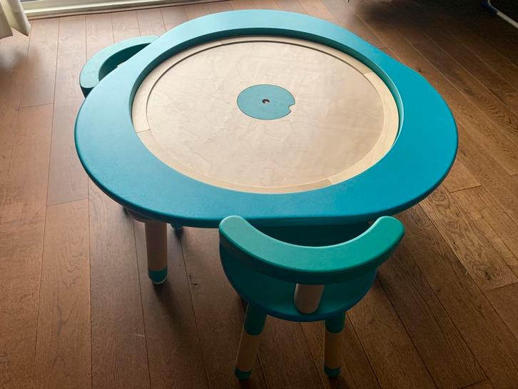 Stokke MuTable speeltafel, met doos, Kinderen en Baby's, Speelgoed | Speeltafels, Zo goed als nieuw, Ophalen