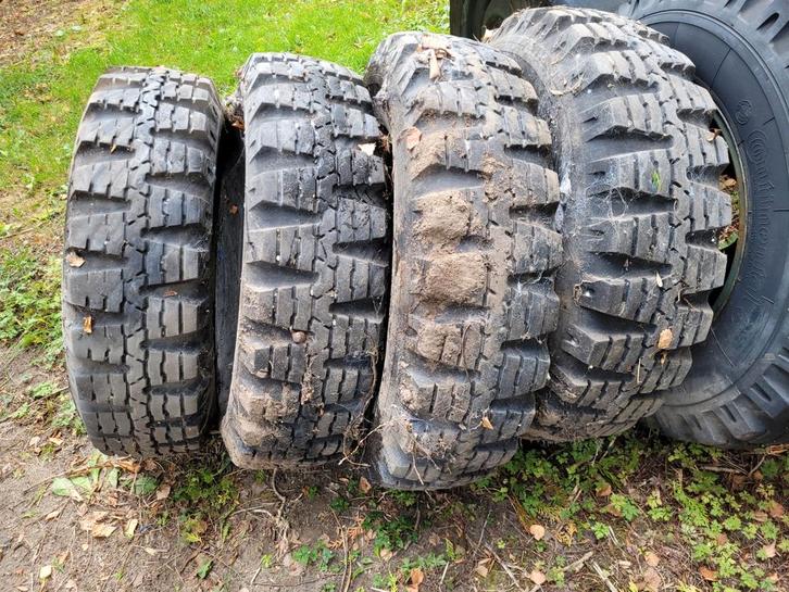 Unimog daf nato banden, Auto diversen, Autosport-onderdelen, Gebruikt, Ophalen