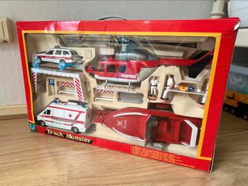 Hongwell Ambulance Team set – 1/32 beschikbaar voor biedingen