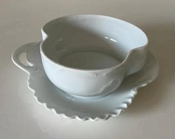 Antieke Rosenthal Louis XIV sauskom beschikbaar voor biedingen