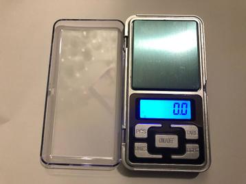 Weegschaaltje van 0.01 gram tot 200 gram Metaaldetector beschikbaar voor biedingen