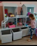 Groot Barbie poppenhuis met toebehoren, Kinderen en Baby's, Speelgoed | Poppenhuizen, Ophalen, Gebruikt