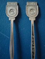 2 verschillende verzilverde lepeltjes CHV, Veghel (pleet), Ophalen of Verzenden