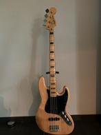 Squier Jazz Bass 4-snarig + Fender hoes, Ophalen of Verzenden, Zo goed als nieuw, Elektrisch