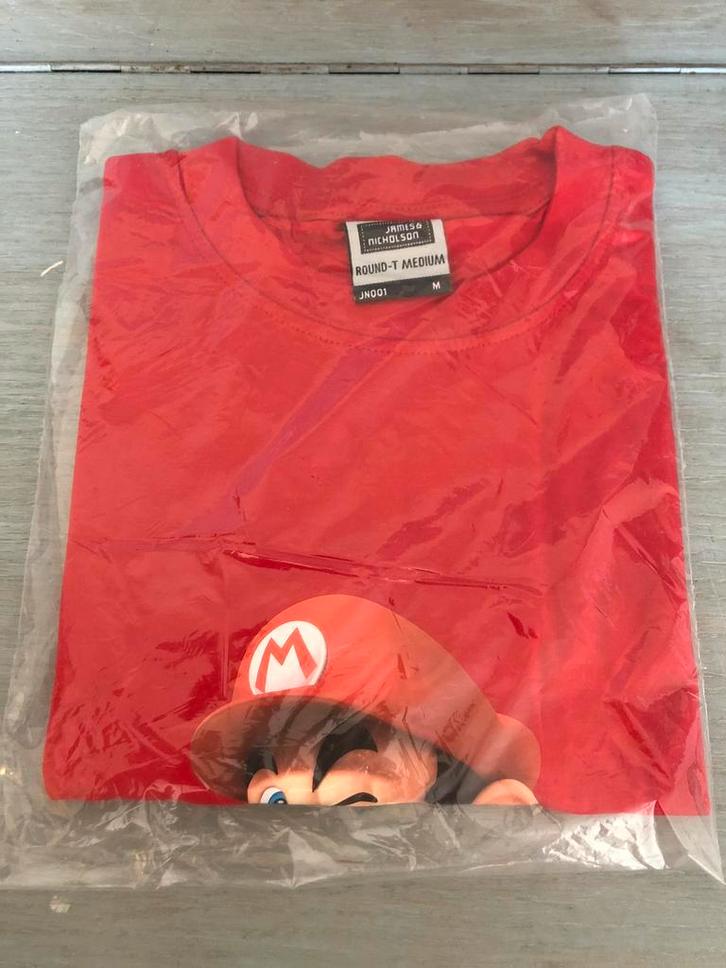 Rood shirt met Mario. Maat M. Nieuw!, Kleding | Heren, T-shirts, Nieuw, Maat 48/50 (M), Rood, Verzenden
