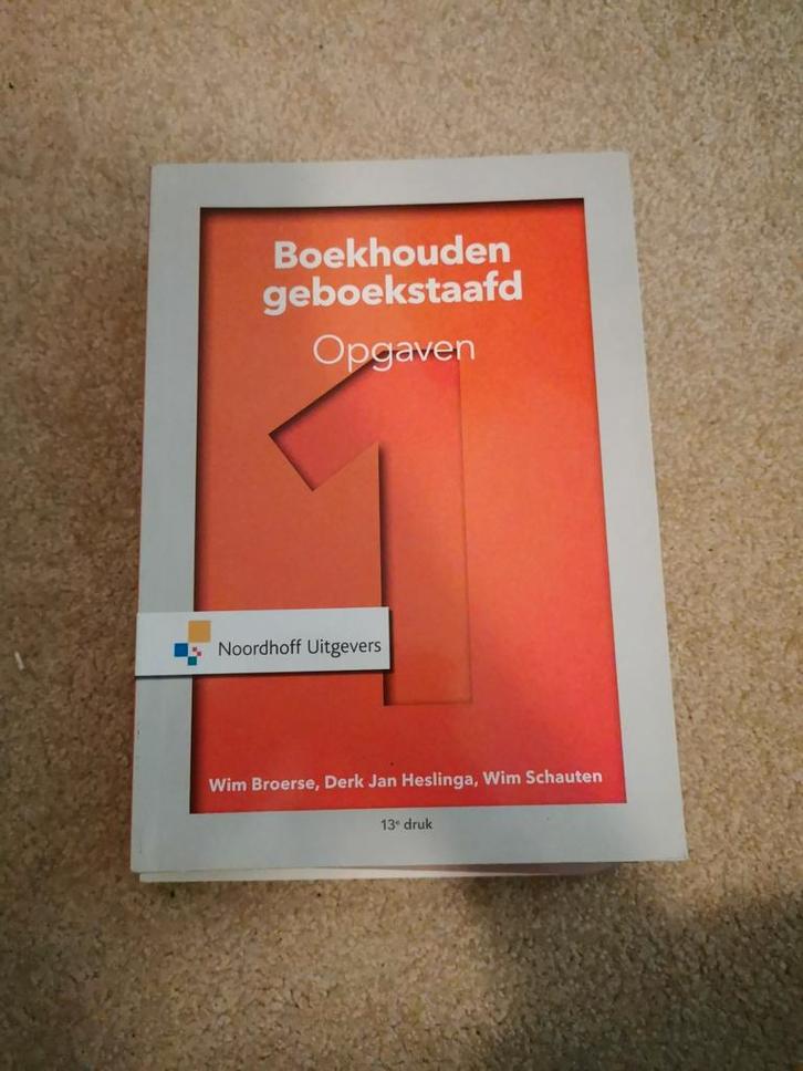 D.J.J. Heslinga - 1 Opgaven, Boeken, Economie, Management en Marketing, Zo goed als nieuw, Management, Ophalen of Verzenden