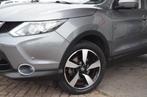 Nissan Qashqai 1.2 Connect Edition|77000KM|PANODAK|NAVI|TREK, Voorwielaandrijving, Gebruikt, 4 cilinders, Parkeersensor