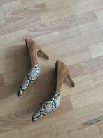 Bruine schoenen met slangenprint maat 38, Ophalen of Verzenden, Nieuw, Bruin, Schoenen met hoge hakken