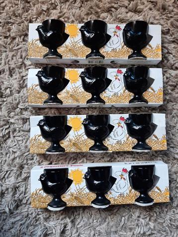 Nieuwe Vintage Luminarc eierdopjes kip. beschikbaar voor biedingen