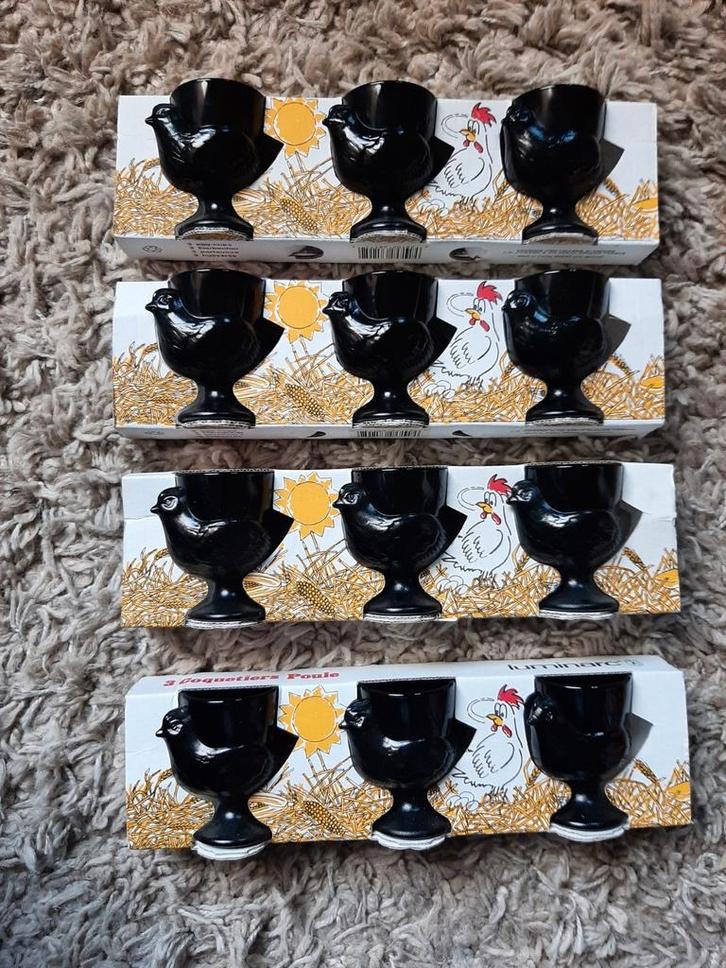 Nieuwe Vintage Luminarc eierdopjes kip., Huis en Inrichting, Keuken | Servies, Nieuw, Overige typen, Overige stijlen, Ophalen of Verzenden