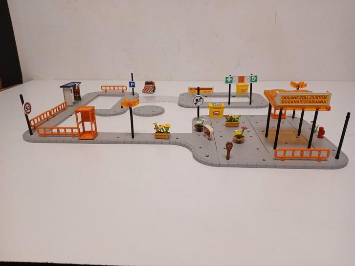 Vintage majokit speelgoed bouwstad majorette, Kinderen en Baby's, Speelgoed | Bouwstenen, Ophalen of Verzenden