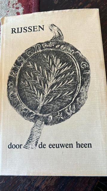 Rijssen door de eeuwen heen. beschikbaar voor biedingen