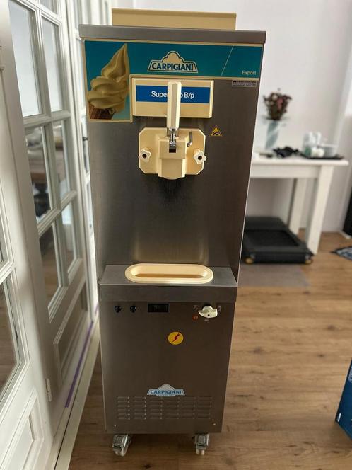 Carpigiani Super Uno B/p softijsmachine, Witgoed en Apparatuur, IJsmachines, Zo goed als nieuw, Ophalen