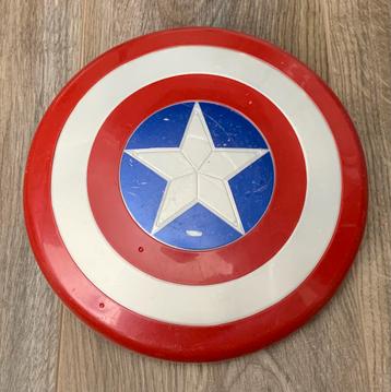 Captain America Schild beschikbaar voor biedingen
