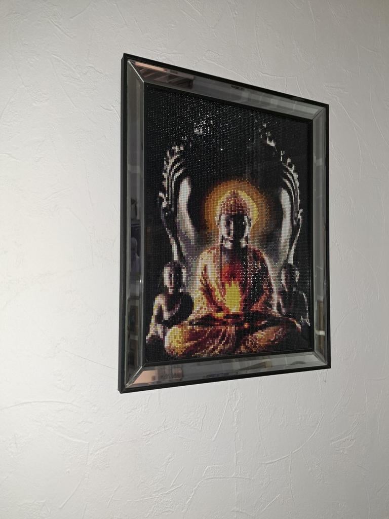 SCHITTERENDE DIAMOND PAINTING AFB. BOEDHA IN SPIEGELLIJST., Minder dan 50 cm, 50 tot 75 cm, Nieuw, Ophalen of Verzenden