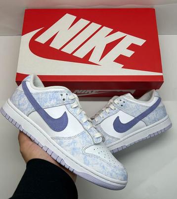Nike Dunk Low Purple Pulse maat 40 beschikbaar voor biedingen