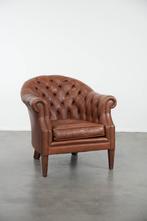 Chesterfield fauteuil gemaakt van rundleer in Engelse stijl, Huis en Inrichting, Fauteuils, Ophalen, Gebruikt, ., .