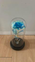 Roses of Eternity - blauwe roos in glazen stolp met LED, Ophalen of Verzenden, Zo goed als nieuw