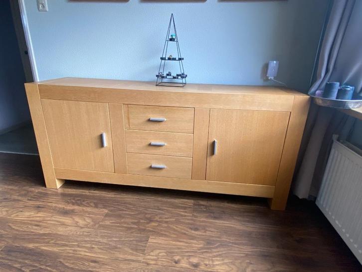 Mooi massief eiken dressoir afmeting 190x50x85cm, Huis en Inrichting, Kasten | Dressoirs, Zo goed als nieuw, 150 tot 200 cm, 25 tot 50 cm