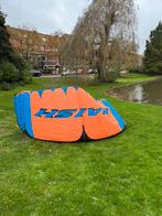 Naish Pivot 9m, Watersport en Boten, Kitesurfen, Geen board, Ophalen of Verzenden, Zo goed als nieuw, 9 m²