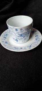 4 Blauw Bloemen Kopjes en Schotels Set 3 bordjes, Huis en Inrichting, Keuken | Servies, Overige materialen, Ophalen of Verzenden