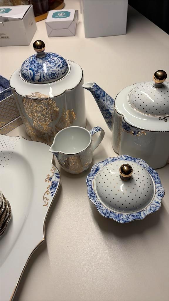 Pip studio servies, Huis en Inrichting, Keuken | Servies, Nieuw, Overige typen, Overige stijlen, Porselein, Ophalen of Verzenden