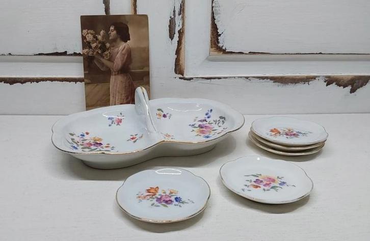 Porseleinen Petit four set, Antiek en Kunst, Antiek | Servies los, Ophalen of Verzenden