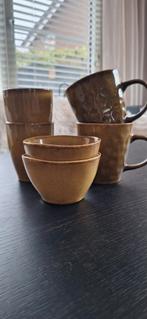 Okergele Servies Set van Xenos, Huis en Inrichting, Keuken | Servies, Gebruikt, Keramiek, Ophalen of Verzenden, Effen