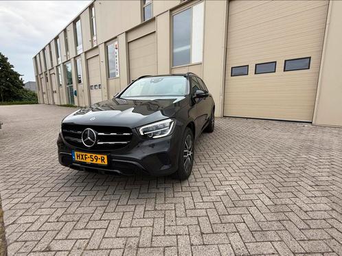 Mercedes-Benz GLC 300e 320pk 4MATIC 9G-TRONIC 2020 Grijs, Auto's, Mercedes-Benz, Bedrijf, GLC, 360° camera, 4x4, ABS, Achteruitrijcamera