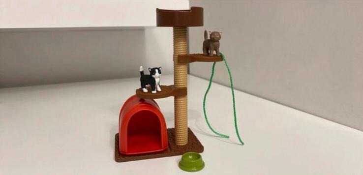 Schleich Katten Krabpaal, Verzamelen, Dierenverzamelingen, Zo goed als nieuw, Beeldje of Figuurtje, Hond of Kat, Ophalen of Verzenden