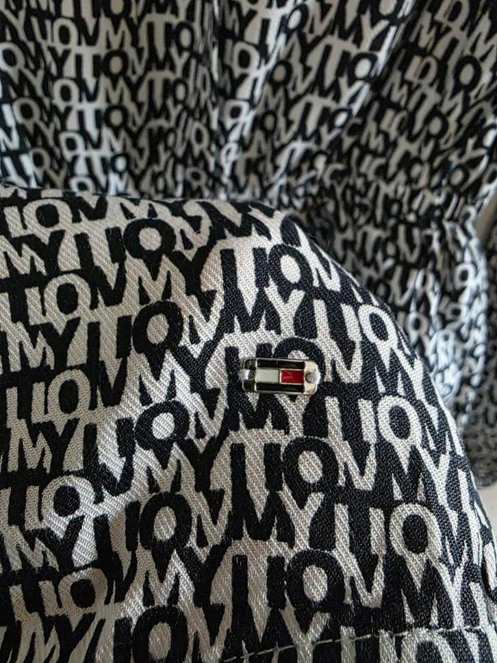 Tommy Hilfiger Jurk - Maat XS/164/176 - Nieuw!, Kinderen en Baby's, Kinderkleding | Maat 164, Nieuw, Meisje, Jurk of Rok, Ophalen of Verzenden