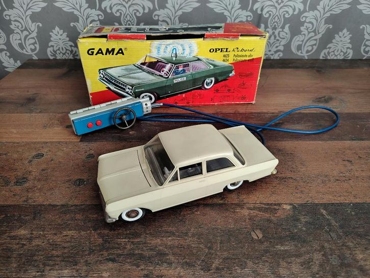 Opel Record (1963) Gama / Germany / Draad besturing 22cm, Antiek en Kunst, Antiek | Speelgoed, Verzenden