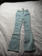 Nieuwe flared broek, Kleding | Dames, Ophalen of Verzenden, Nieuw, Maat 38/40 (M), Blauw