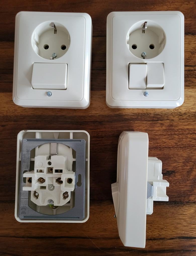 Combinatie Schakelaar & Wandcontactdoos Inbouw, Doe-het-zelf en Verbouw, Ophalen of Verzenden