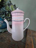 Roze met witte emaille koffiepot uit Frankrijk, Ophalen of Verzenden