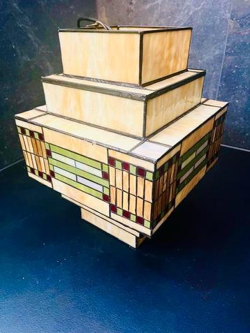 Tiffany Hanglamp beschikbaar voor biedingen