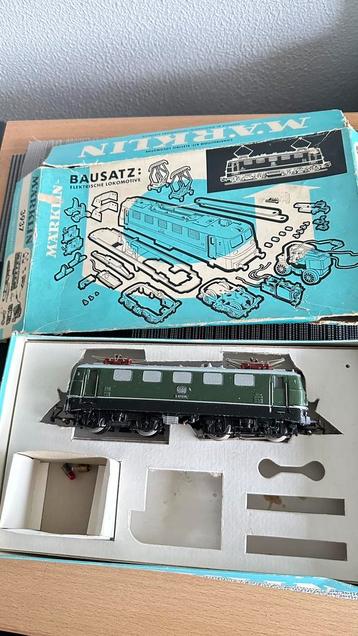 Locomotief Marklin beschikbaar voor biedingen