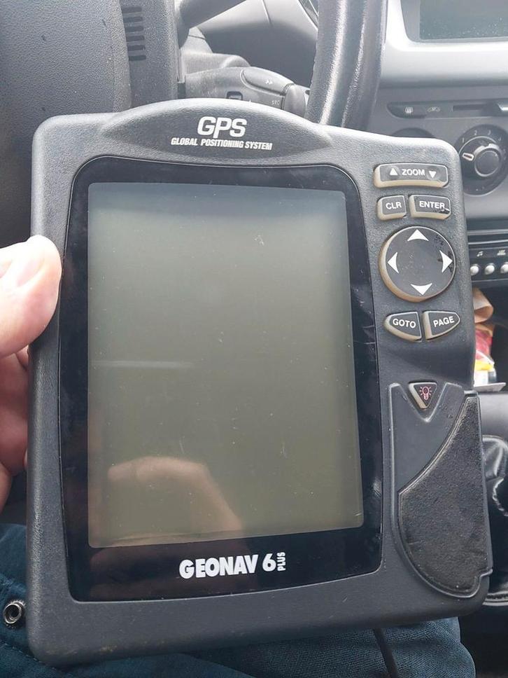 Navionics GEONAV 6 Plus GPS navigatie systeem, Watersport en Boten, Navigatiemiddelen en Scheepselektronica, Zo goed als nieuw