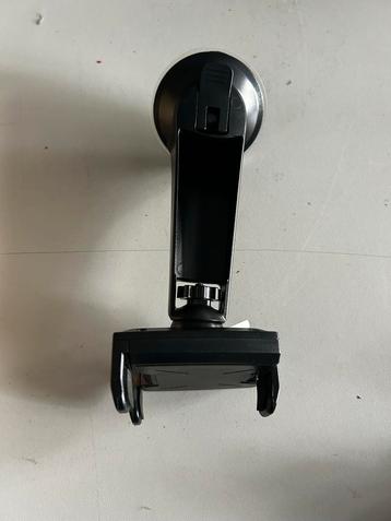 Autohouder voor telefoon beschikbaar voor biedingen