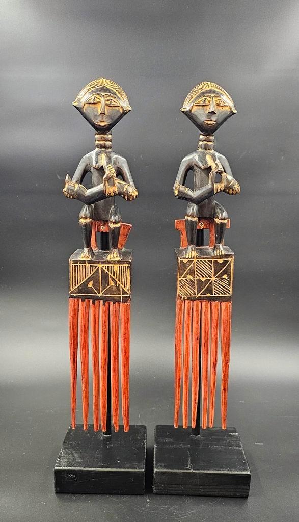 Grote haarkam met vruchtbaarheid symbool uit Ghana, per stuk, Antiek en Kunst, Kunst | Niet-Westerse kunst, Ophalen of Verzenden